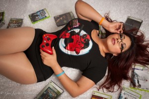 Ivy Doomkitty in a t-shirt